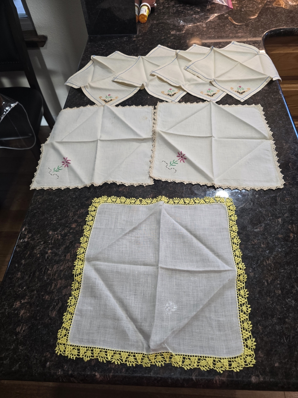 Vintage Embroidered Cream Cotton Hankerchiefs - Picture 1 of 3